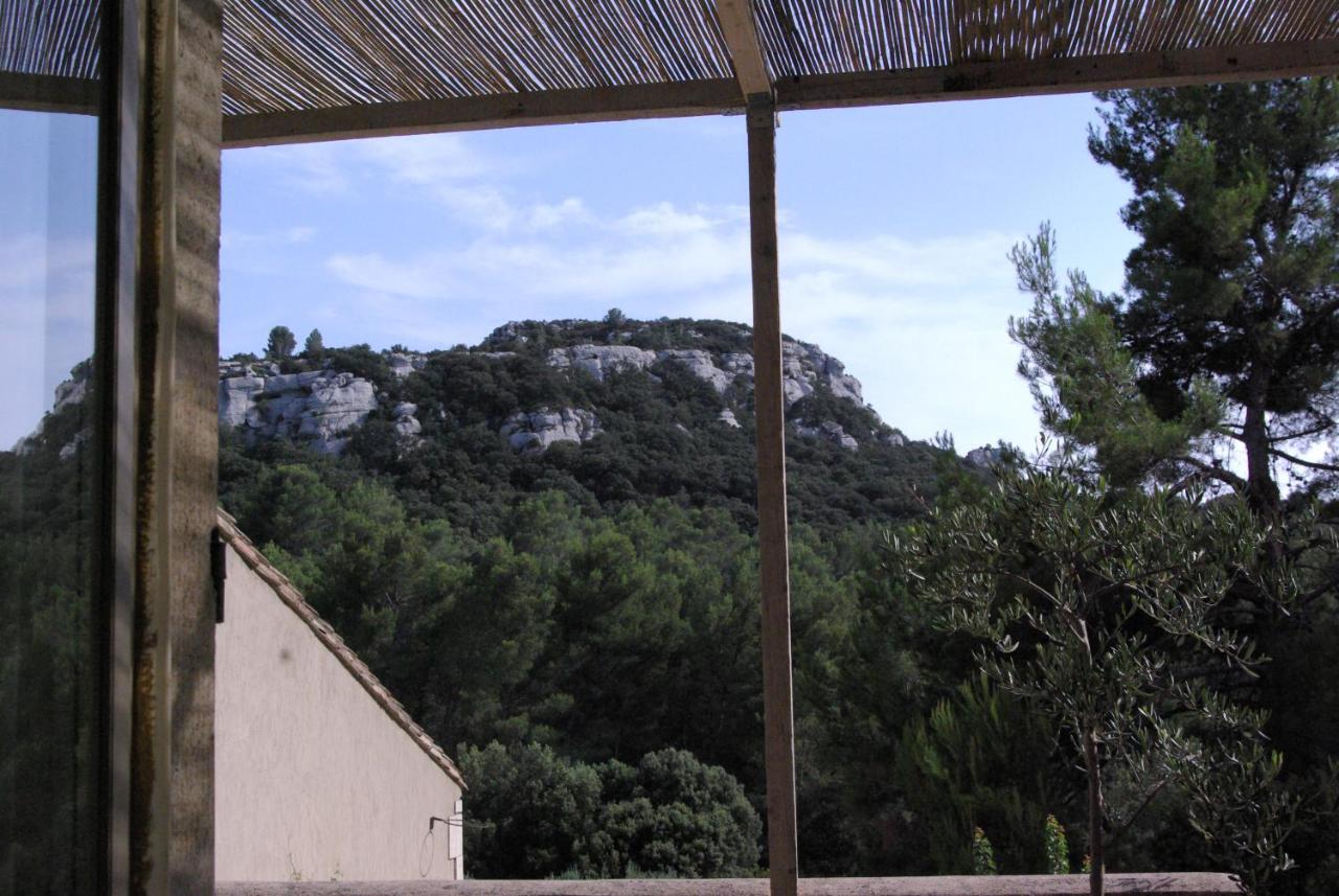 Mas De La Fadeto Bed & Breakfast เลส์โบซ์-เดอ-โพรว็องซ์ ภายนอก รูปภาพ